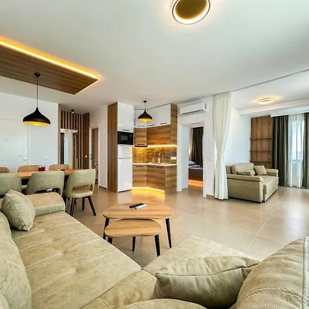 301 Sunset Coral Bay Apartman Durrës